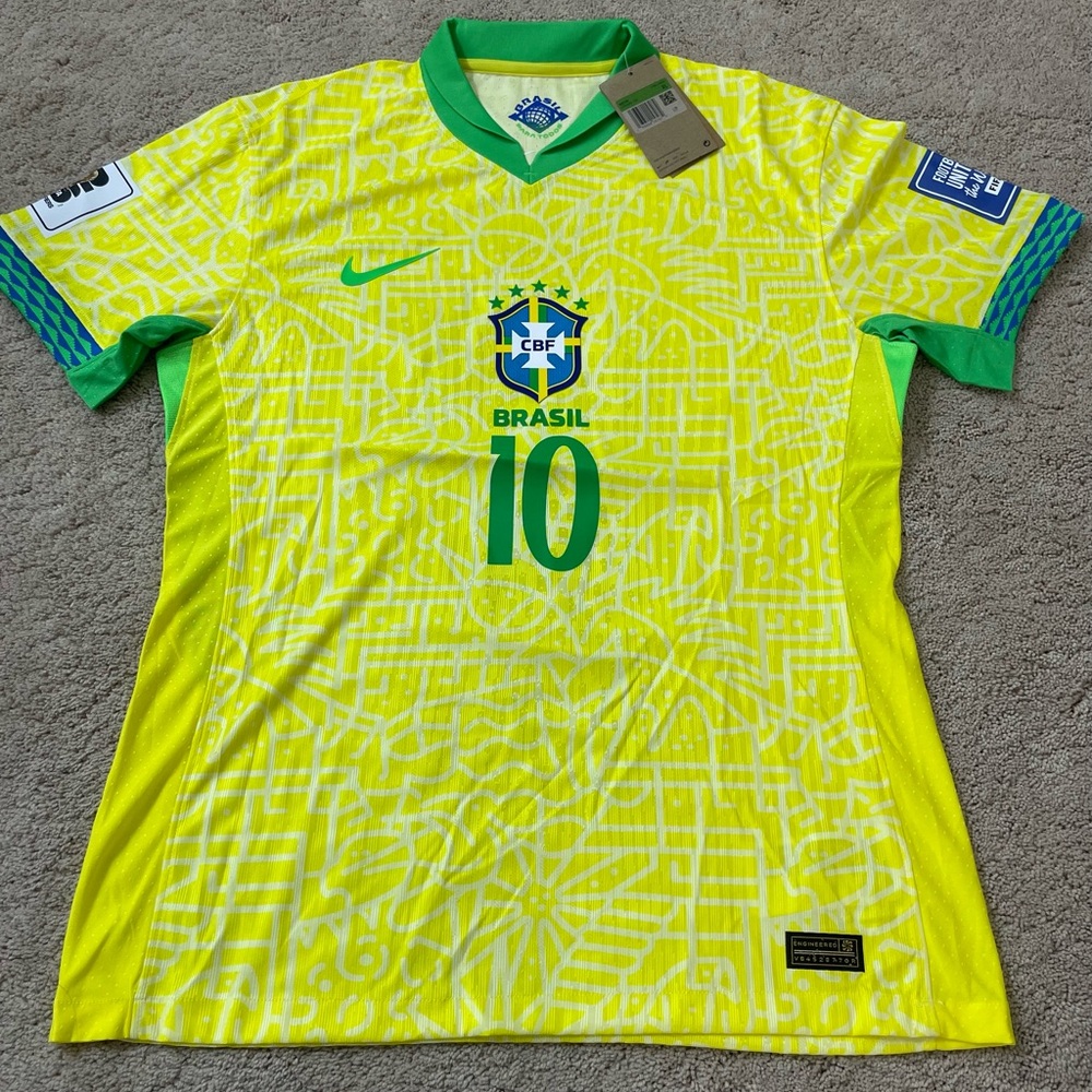 Neymar jr Brazil jersey 2024 copa America XL